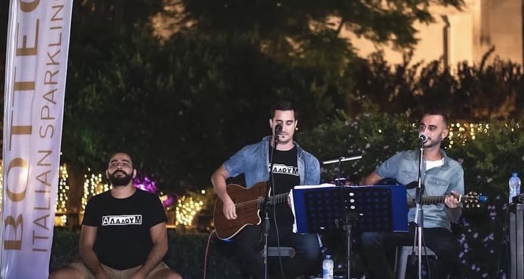 Alaloum sto xwrio june 25