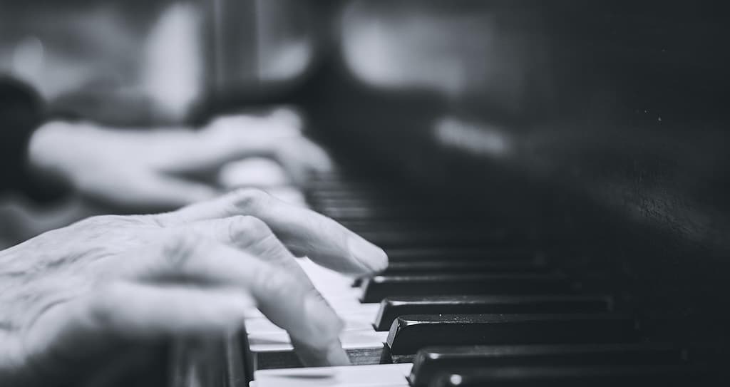 Denis Stelmakh: An Evening of Soulful Neoclassicism in Nicosia