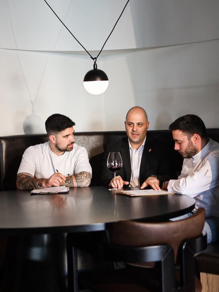 Gastronomiki sinantisi korifis mar