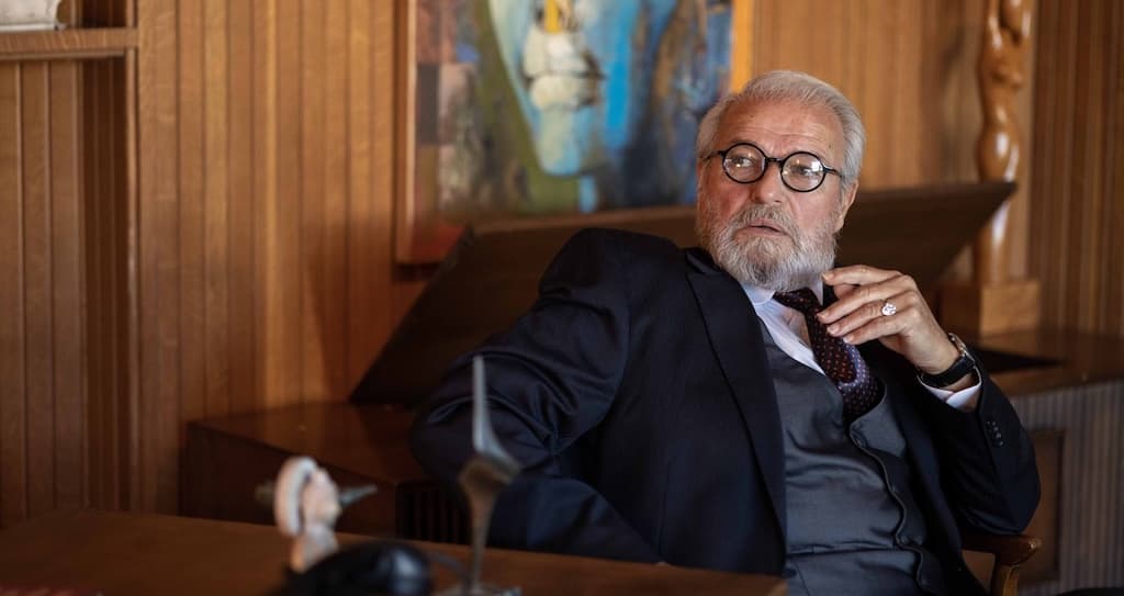 Teleftaia sinedria freud mar