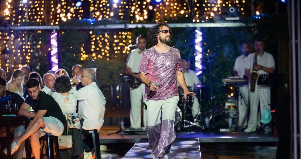 Flashback live show june