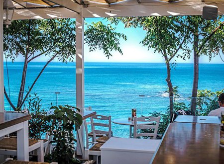 Jetty Seaside: Εκεί όπου η θάλασσα ορίζει τον ρυθμό και η μαγεία του τοπιού συναντά την απολυτή καλοκαιρινή εμπειρία Jetty Seaside: Εκεί όπου η θάλασσα ορίζει τον ρυθμό και η μαγεία του τοπιού συναντά την απολυτή καλοκαιρινή εμπειρία