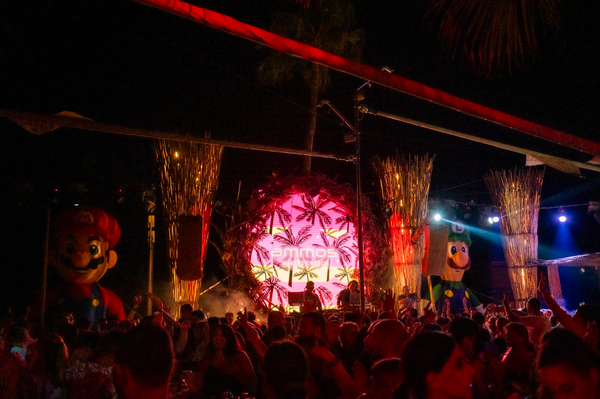 Το party που έχει γίνει θεσμός επιστρέφει σε Summer Edition στο Ammos Beach Bar