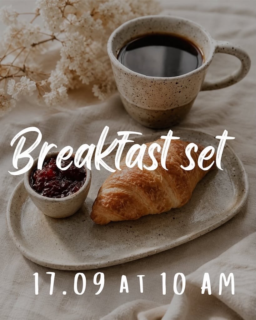 Breakfast set art by the sea sep